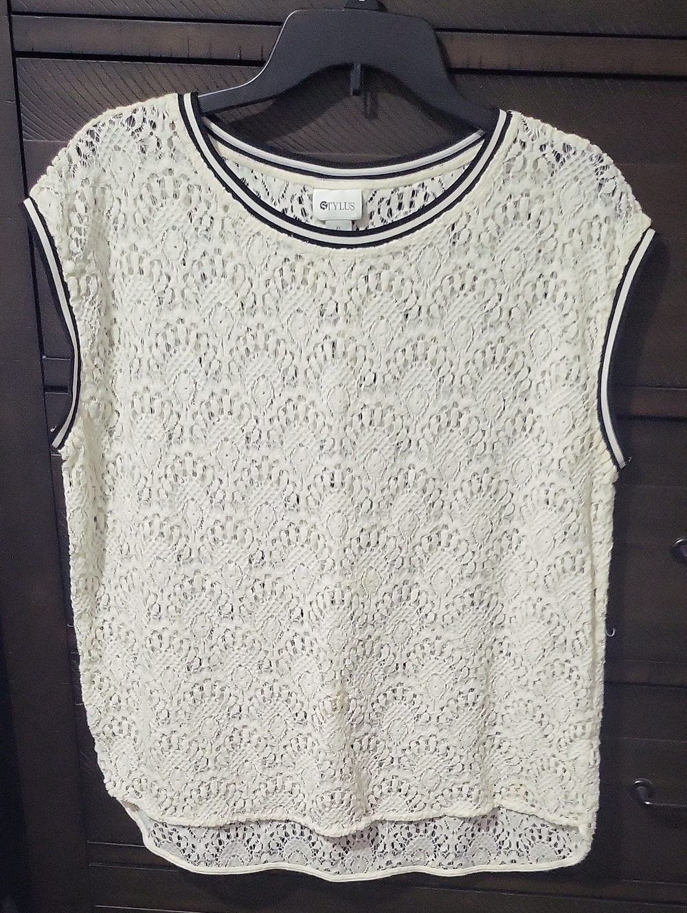 STYLUS Cream Lace Tank Top with Black-Trim Accents